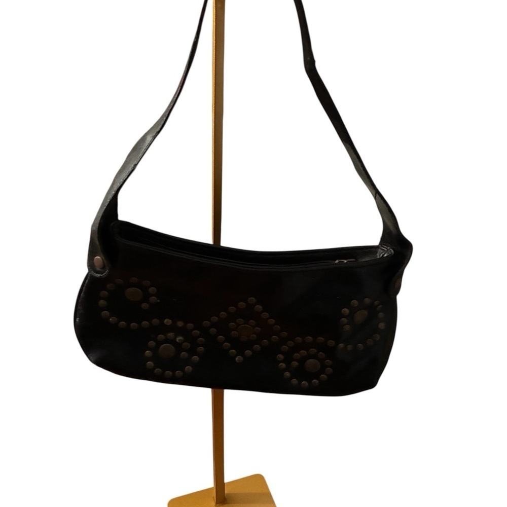 Vintage Steve Madden, black embellish shoulder bag in very good condition Y2K.